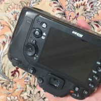 نیکون ۷۱۰۰ با لنز ۷۰/۲۰۰|دوربین عکاسی و فیلمبرداری|خرمآباد, |دیوار