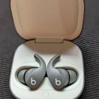 ایرپاد بیتس فیت پرو اپل LLA