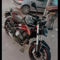 بنلی 300 کم‌کار دو سیلندر استثنایی بشرط