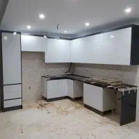 کابینت آشپز خانه طوسی سفید|مصالح و تجهیزات ساختمان|بومهن, |دیوار