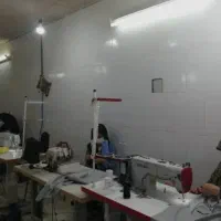 کارگاه ۱۰۰ متری