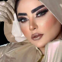 انجام خدمات میکاپ شنیون