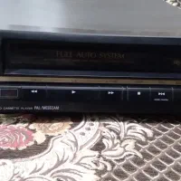 ویدیو آیوا همراه با کنترل