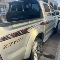 هایلوکس ۲۰۱۰|خودرو سواری و وانت|کرمان, |دیوار