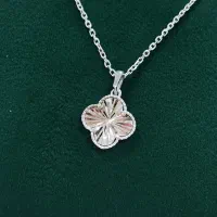 گردنبند نقره زنانه طرح گل ونکلیف نقره ۹۲۵