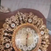 ساعت دیواری