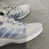 کتانی اورجینال آدیداس سایز ۴۴