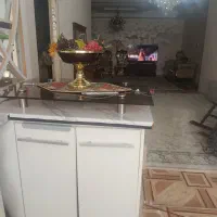 ویترین و کابینت یک متری|مبلمان خانگی و میز عسلی|قزوین, |دیوار