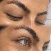 لیفت مژه و ابرو فقط هزینه مواد|خدمات آرایشگری و زیبایی|قم, دروازه چوبی|دیوار