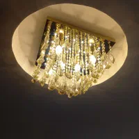 لوستر چسبیده
