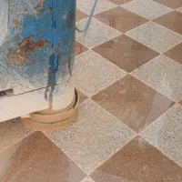 کفسابی و پولیش حرفهای سنگ و سرامیک