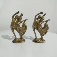 برنز رقاص شیک