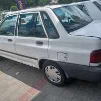 پراید مدل ۸۲ بی رنگ.