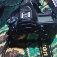 دوربین نیکون 7100