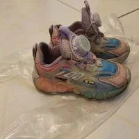 تعدادی کفش|کفش و لباس بچه|تهران, تسلیحات|دیوار