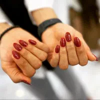 کاشت ناخن تخصصی با بهترین متریال فقط۳۰۰|خدمات آرایشگری و زیبایی|مشهد, ولیعصر (شهرک غرب)|دیوار