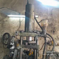 پرس هیدرولیک سرعتی وقدرتی