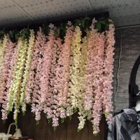 گلدان مصنوعی و شاخه اویز گل|گل مصنوعی|وحیدیه, |دیوار