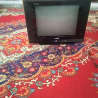 تلویزیون فیش خور قدیمی کار میکند|تلویزیون و پروژکتور|مراغه, |دیوار