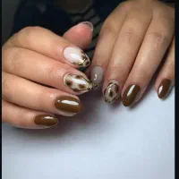 خدمات زیبایی کاشت ناخن  و آموزش تخصصی