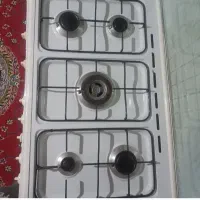 گاز فر سالم شعله ها مرتب تمیز بدون کوچیک ترین چربی