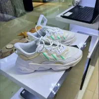 کتونی اورجینال دخترانه ادیداس ozweego gw4650|کیف، کفش، کمربند|لردگان, |دیوار