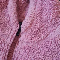 سویشرت موهر|لباس|نیشابور, دارایی|دیوار