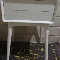 میز  تلفن یا دکوری