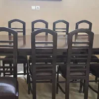 میز وصندلی ۱۰نفره نهار خوری در حد نو