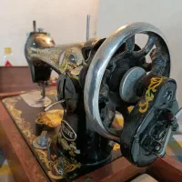 چرخ خیاطی قدیمی  و قدمتش بیش از ۵۰ ساله