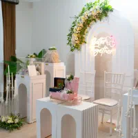 گل آرایی / تشریفات / دیزاین بله برون/ استند/جایگاه|خدمات پذیرایی، مراسم|همدان, |دیوار