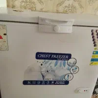 یه عدد فریزر صندوقی