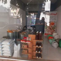 فروشنده خانم یا آقا
