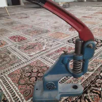 پرس دکمه زن