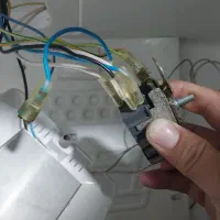 تعمیر یخچال فریزر آبگرمکن وبخاری.|خدمات پیشه و مهارت|کاشمر, |دیوار