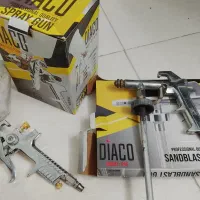 پیستوله و موم پاش رنگ ماشین