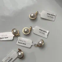 تنوع پلاکهای سوارسکی از ۱/۶۰۰/۰۰۰ تا۲/۰۰۰/۰۰۰ تومن|جواهرات|کرمانشاه, |دیوار