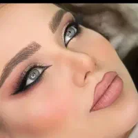 سالن زیبایی «مانلی»