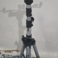 پایه پرکاشن|درام و پرکاشن|شیراز, هفت تنان|دیوار