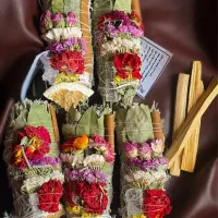 انواع شمع و اسماج و عود|صنایع دستی و سایر لوازم تزئینی|رضوانشهر, |دیوار