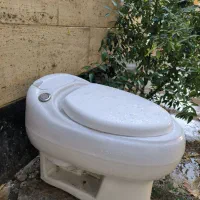 فروش سنگ توالت فرنگی در حد نو|لوازم سرویس بهداشتی|شیراز, کلاهدوز|دیوار