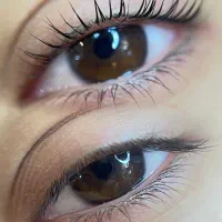 لیفت ابرو و لیفت مژه|خدمات آرایشگری و زیبایی|رشت, گلباغ نماز|دیوار
