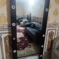 آینه قدی لامپ دار