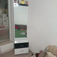 میز ارایش و اینه ایستاده|مبلمان خانگی و میز عسلی|میانه, |دیوار