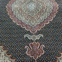 قالیچه ماهی خوی مرینوس ابریشم تازه سرمه ی|فرش|رشت, امین الضرب|دیوار