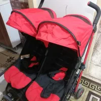 کالسکه دوقلو سالم ومحکم