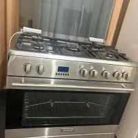 اجاق گاز  اسنوا سالم و تمیز در حد نو دارای فر