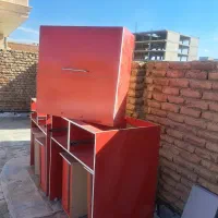 دو تا میز و ابچکان و سینک|آب‌چکان و نظم‌دهنده ظروف|آذرشهر, |دیوار