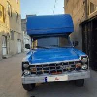 نیسان ۸۲ عروسک