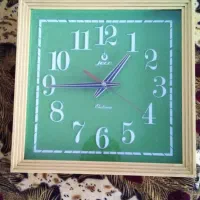 ساعت دیواری